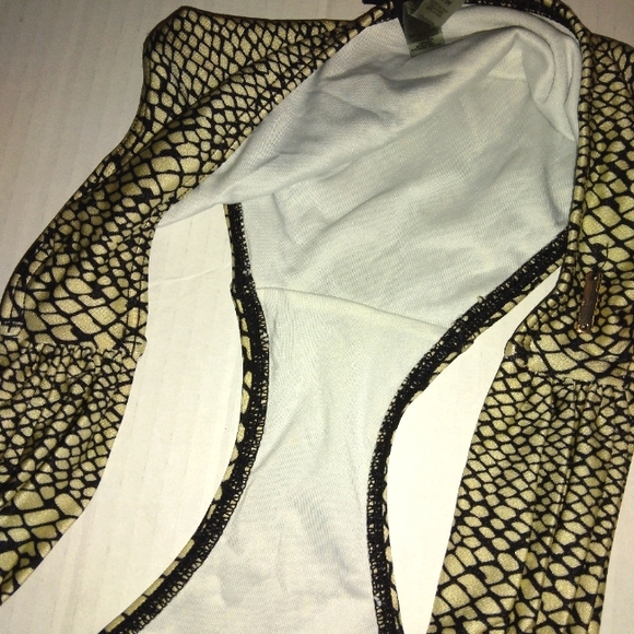 EUC☆VICTORIA'S SECRET☆Python Print Bikini Bottom☆Medium☆ - Picture 6 of 9
